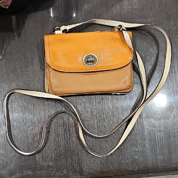 Coach Handbags - Coach Two-Tone Orange and Tan Leather Crossbody